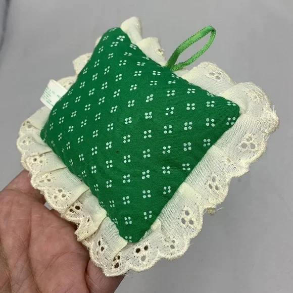 3.5-4” vintage RUSS pillow Christmas tree ornament decoration - Picture 9 of 14